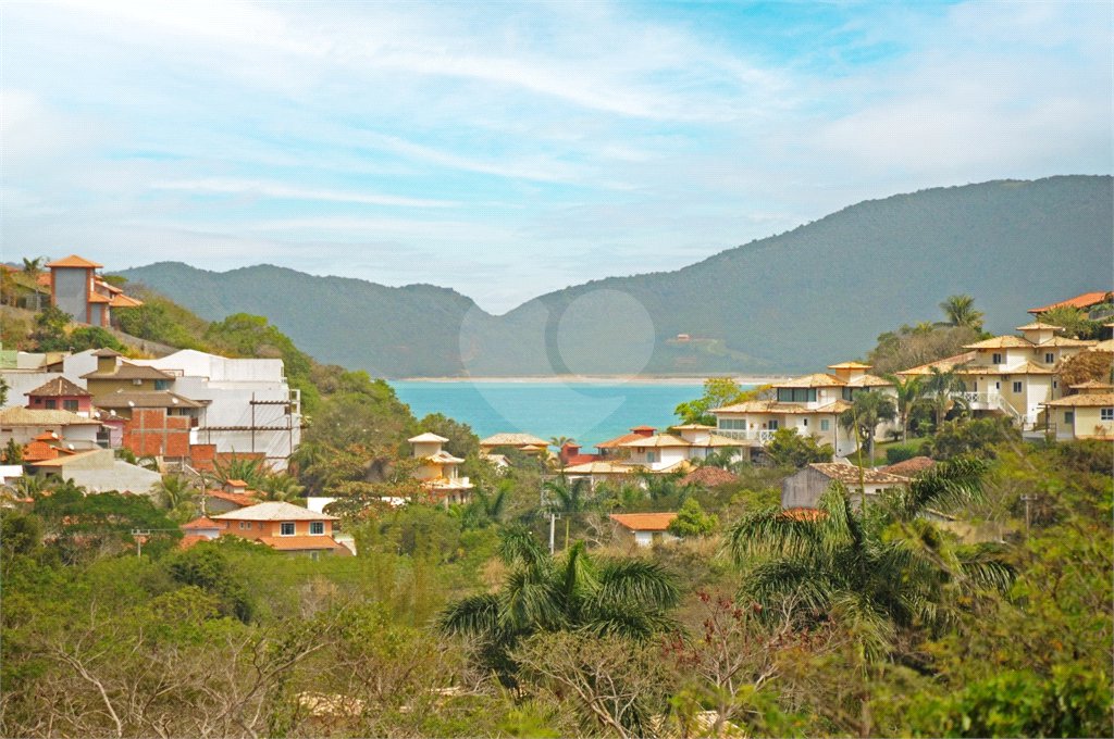 Hotel à venda com 13 quartos, sendo 12 suítes,  em Alto de Búzios, Armação dos Búzios, RJ