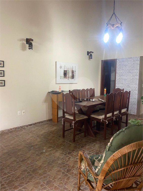 Casa em condomínio à venda com 3 quartos, sendo 1 suíte, no Centro, Bom Jesus dos Perdões, SP