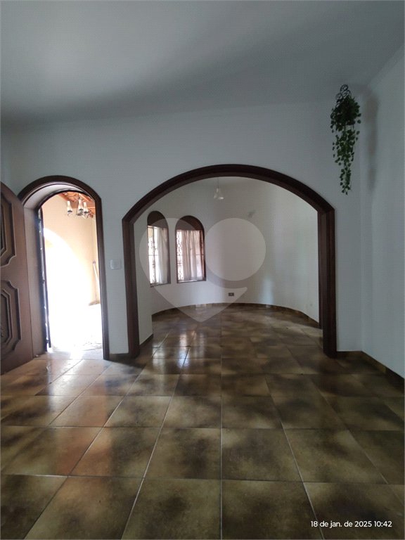 Casa Térrea à venda com 3 quartos, sendo 1 suíte,  em Tremembé, São Paulo, SP