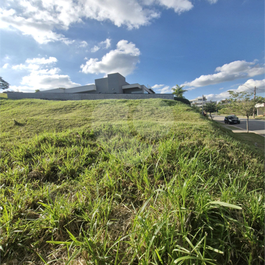 Terreno à venda no condomínio Residencial Campo de Toscana, Vinhedo - SP