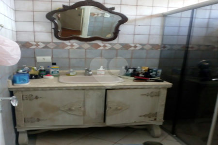 Casa à venda com 3 quartos, sendo 1 suíte,  em Butantã, São Paulo, SP