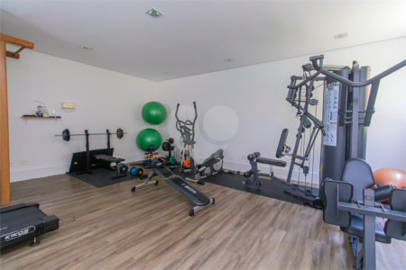 Apartamento à venda com 3 suítes em Chácara Flora, São Paulo, SP
