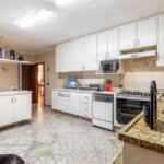 Sobrado à venda com 5 quartos, sendo 4 suítes, em Vila Galvão, Guarulhos, SP