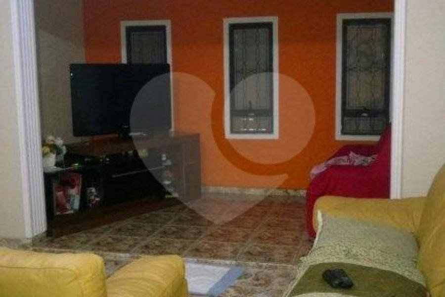 Sobrado à venda com 3 quartos em Tremembé, São Paulo, SP