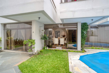 Sobrado à venda com 3 quartos, sendo 2 suítes, em City Campo Grande, São Paulo, SP