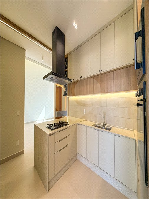 Casa à venda com 3 suítes no condomínio Residencial Dona Maria Candida, Indaiatuba - SP