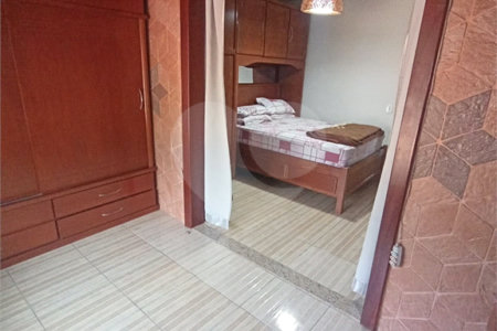 Casa à venda com 3 quartos, sendo 1 suíte, em Campo Grande, Rio de Janeiro, RJ