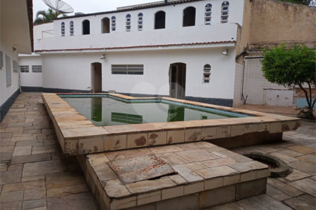 Casa Térrea à venda ou para alugar com 3 quartos, sendo 1 suíte, em Caxingui, São Paulo, SP