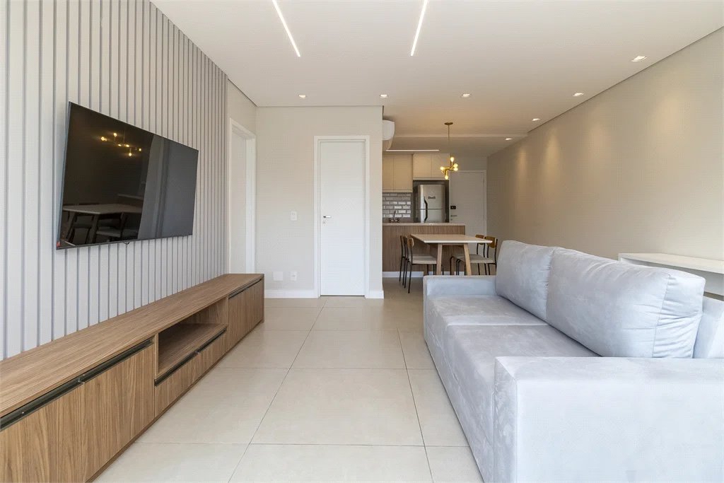 Apartamento à venda com 1 quarto em Vila Cordeiro, São Paulo, SP