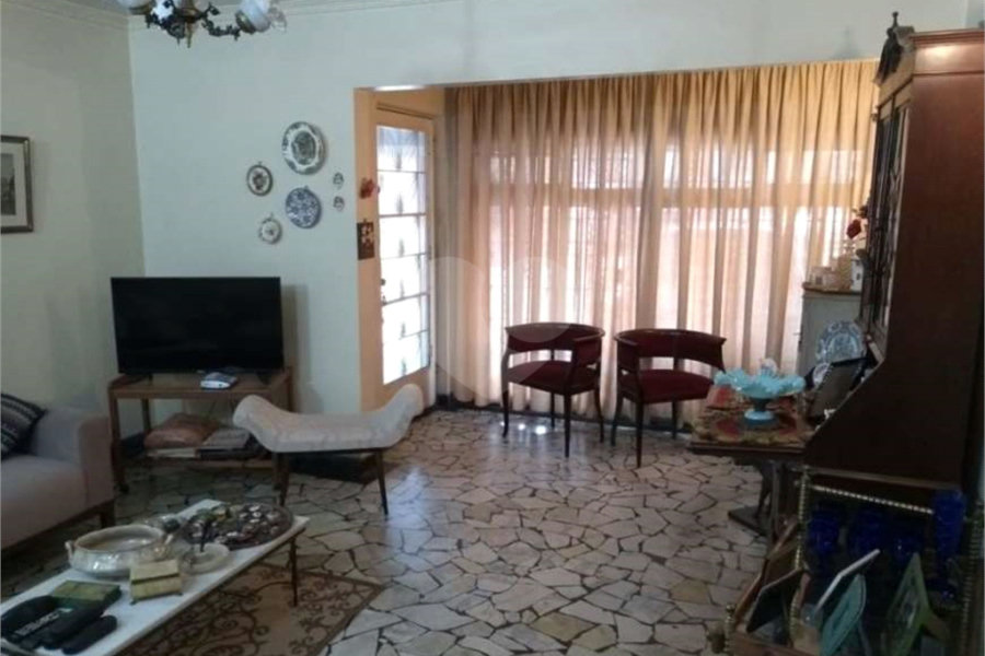 Casa Térrea à venda com 3 quartos, sendo 1 suíte, em Santana, São Paulo, SP