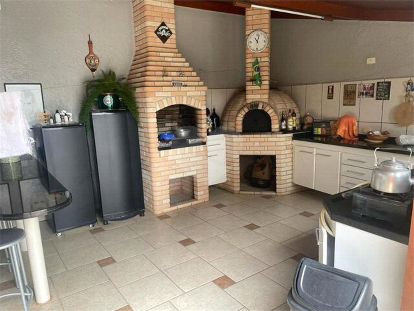 Casa à venda com 3 quartos, sendo 1 suíte, no condomínio Clube de Campo Mairiporã, Mairiporã - SP