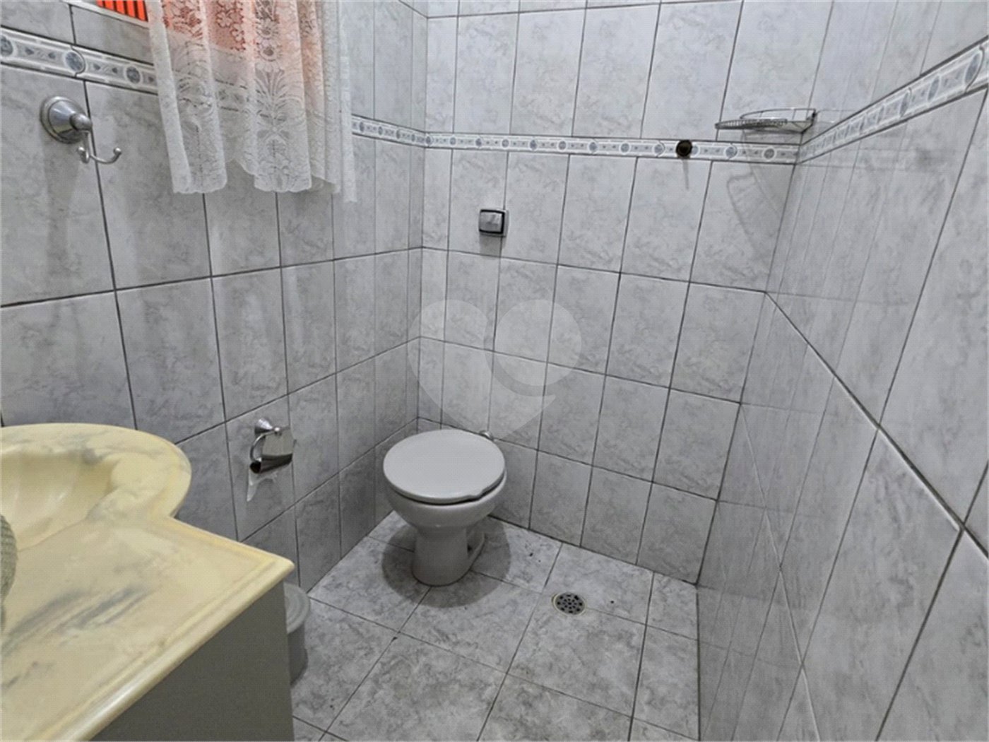 Casa à venda com 3 quartos, sendo 1 suíte, em Vila Pereira Cerca, São Paulo, SP