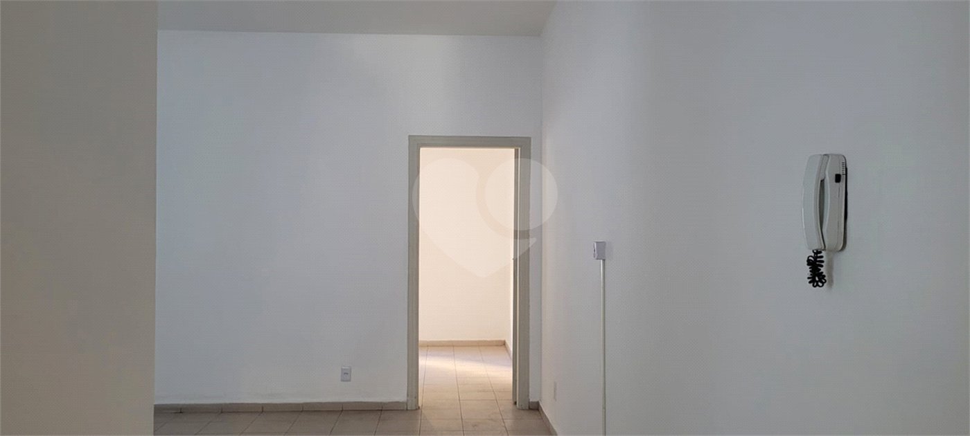Apartamento à venda com 2 quartos em Aclimação, São Paulo, SP
