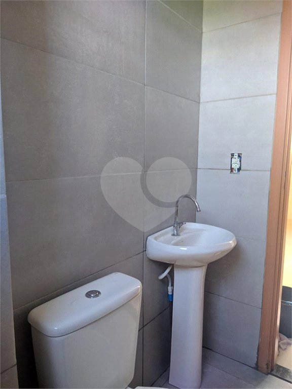 Apartamento à venda com 2 quartos em Coophema, Cuiabá, MT