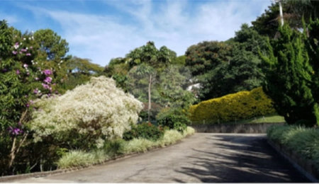 Casa à venda com 4 suítes no condomínio Monte Samkhya, Serra Negra - SP