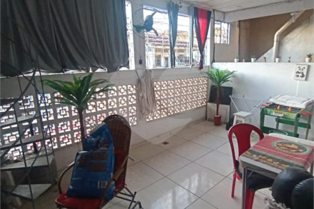 Casa à venda com 3 quartos, sendo 1 suíte, em Campo Grande, Rio de Janeiro, RJ