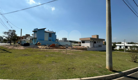Terreno à venda no condomínio Central Parque, Salto - SP