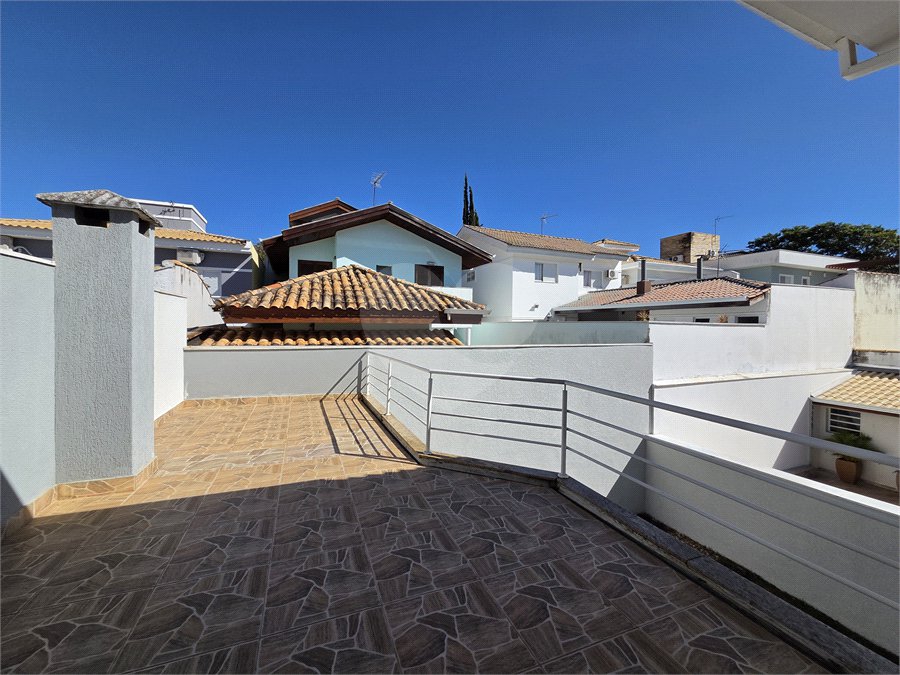 Casa para alugar com 3 suítes no condomínio Residencial Villa dos Inglezes, Sorocaba - SP