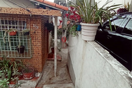 Casa Térrea à venda com 2 quartos em Vila Graziela, São Paulo, SP