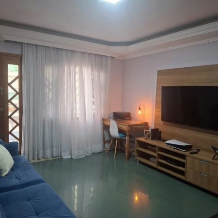 Casa à venda com 2 suítes em Vila Rosália, Guarulhos, SP