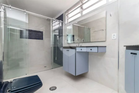 Sobrado à Venda com 300m² - Mooca