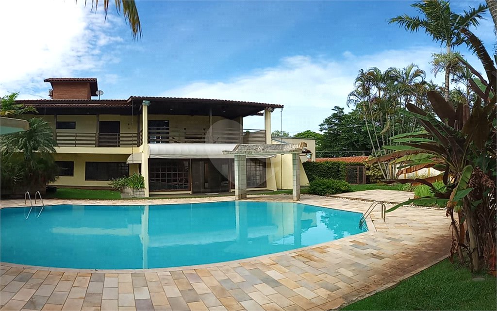 Casa à venda ou para alugar com 5 suítes no condomínio Vilage Zuleika Jabour, Salto - SP