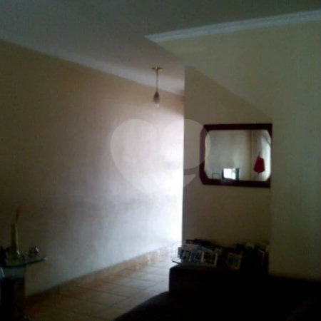 Sobrado à venda com 3 quartos, sendo 1 suíte, em Vila Mazzei, São Paulo, SP