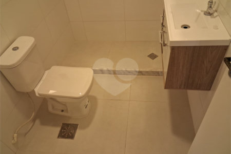 Apartamento à venda com 2 quartos em Praça da Bandeira, Rio de Janeiro, RJ
