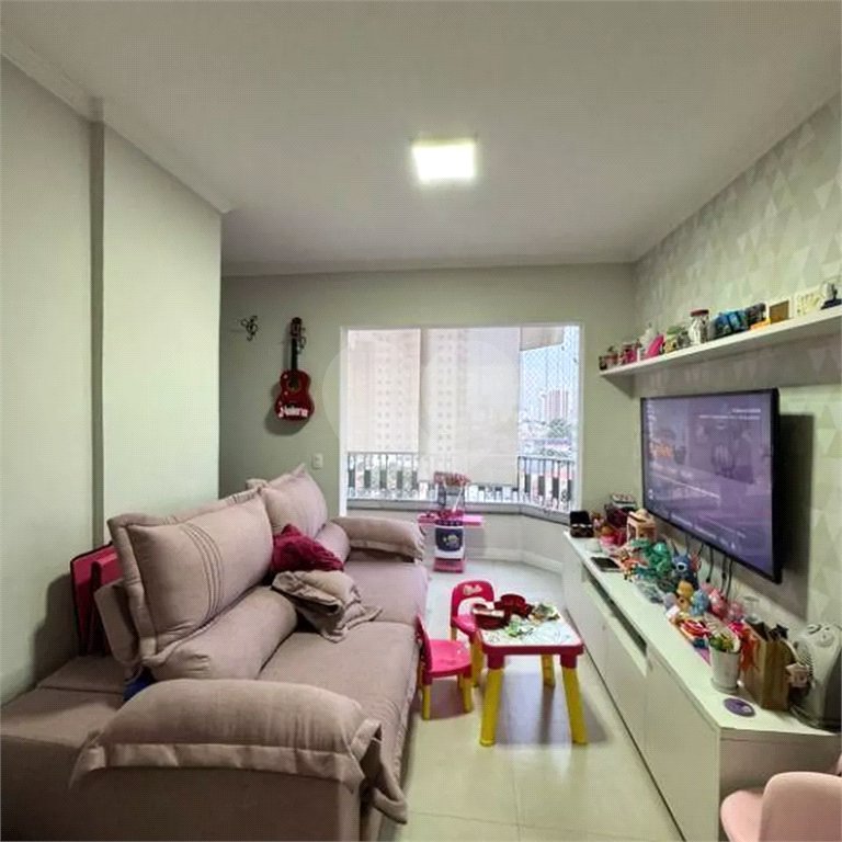 Apartamento à venda com 3 quartos, sendo 1 suíte, em Vila Dom Pedro I, São Paulo, SP