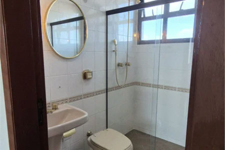 Apartamento à venda ou para alugar com 3 quartos, sendo 2 suítes, em Vila Romana, São Paulo, SP