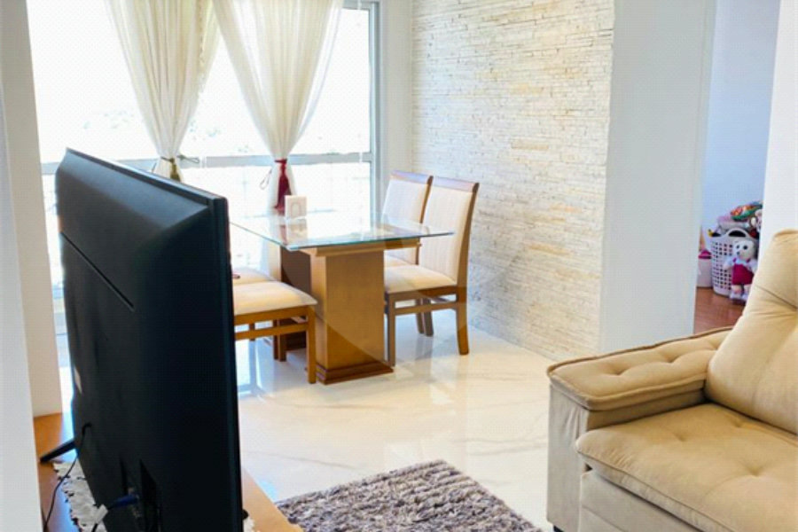 Apartamento à venda com 3 quartos, sendo 1 suíte, em Parada Inglesa, São Paulo, SP