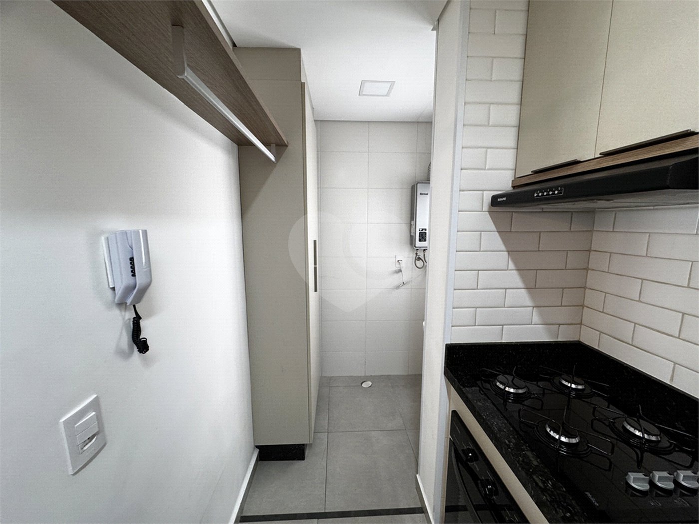 Apartamento à venda com 2 quartos, sendo 1 suíte, em Jardim Maria José, Votorantim, SP