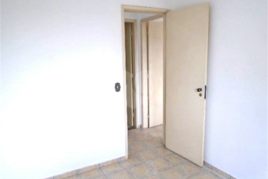 Apartamento para alugar com 2 quartos em Sitio Pinheirinho, São Paulo, SP