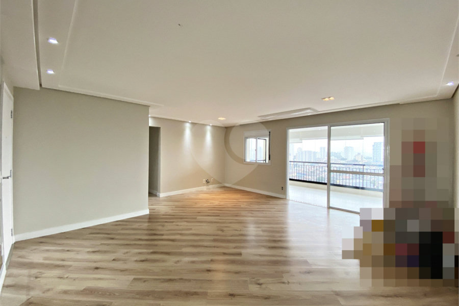 Apartamento à venda com 3 suítes em Santana, São Paulo, SP