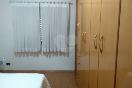 Sobrado à venda com 3 quartos, sendo 2 suítes, em Parque Vitória, São Paulo, SP