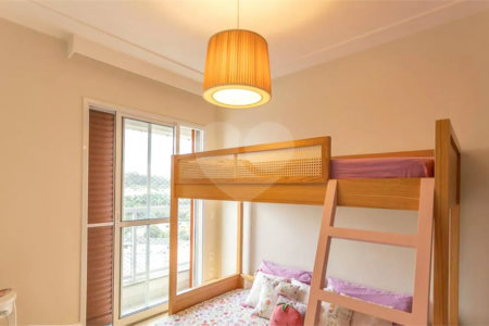Apartamento à venda com 3 quartos, sendo 1 suíte, em Vila Anastácio, São Paulo, SP