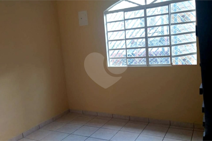 Sobrado à venda com 2 quartos em Santana, São Paulo, SP