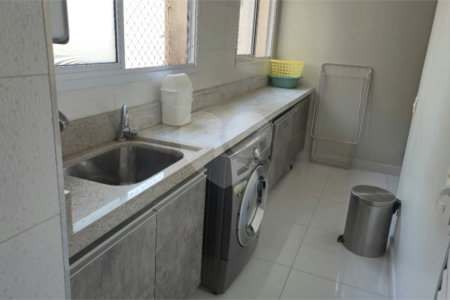Apartamento à venda com 3 quartos, sendo 1 suíte, no Centro, São Bernardo do Campo, SP