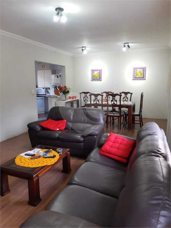 Casa à venda com 3 quartos, sendo 1 suíte, em Horto, São Paulo, SP