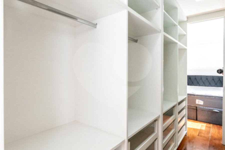 Apartamento à venda com 3 quartos, sendo 1 suíte, em Paraíso, São Paulo, SP