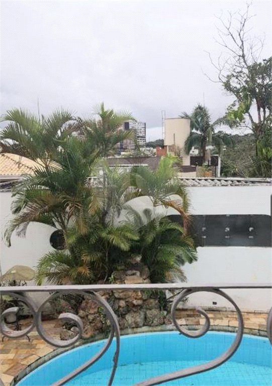 Sobrado à venda com 4 quartos, sendo 2 suítes, em Jardim Leonor, São Paulo, SP