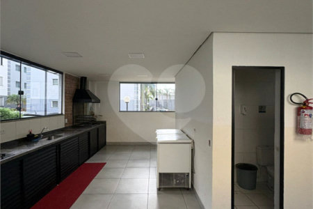 Apartamento à venda com 2 quartos em Cidade Edson, Suzano, SP