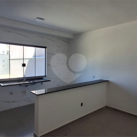 Casa de Vila à venda com 1 suíte em Jardim Prestes de Barros, Sorocaba, SP