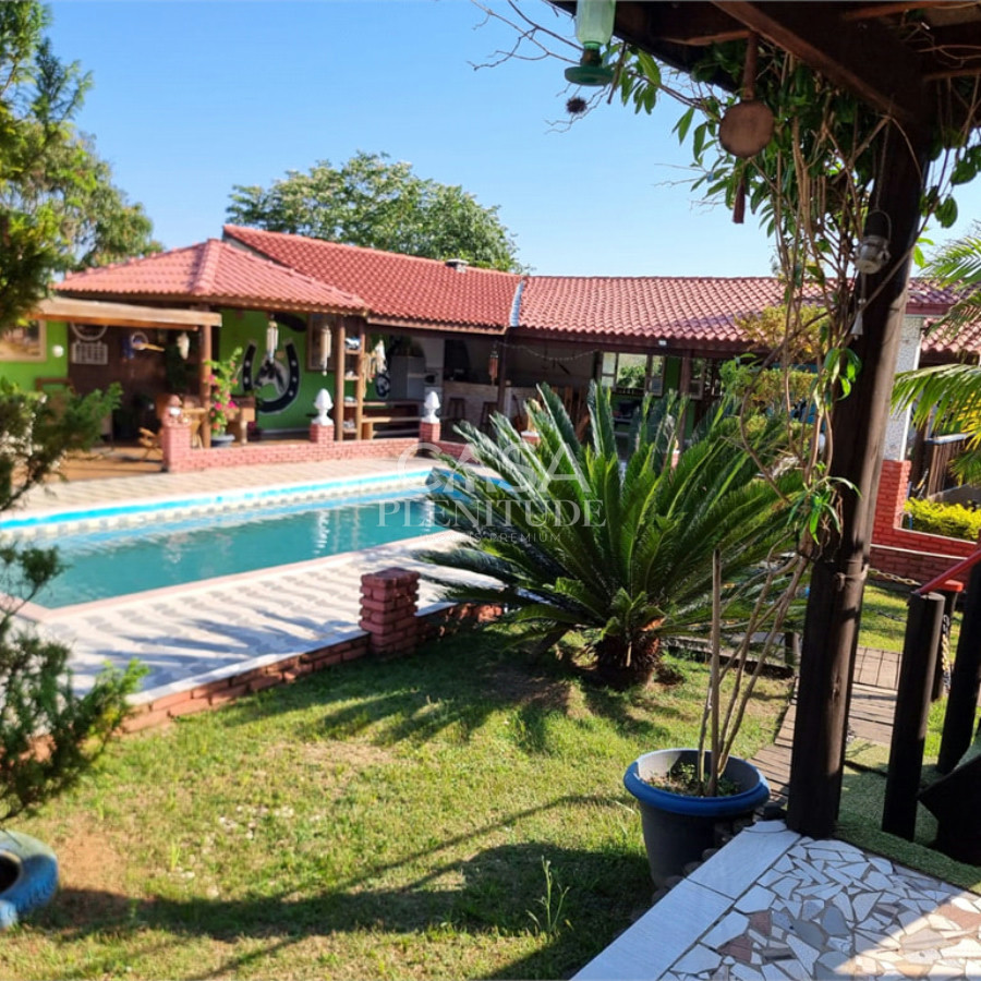 Sítio à venda com 6 quartos, sendo 2 suítes, em Área Rural de Alambari, Alambari, SP
