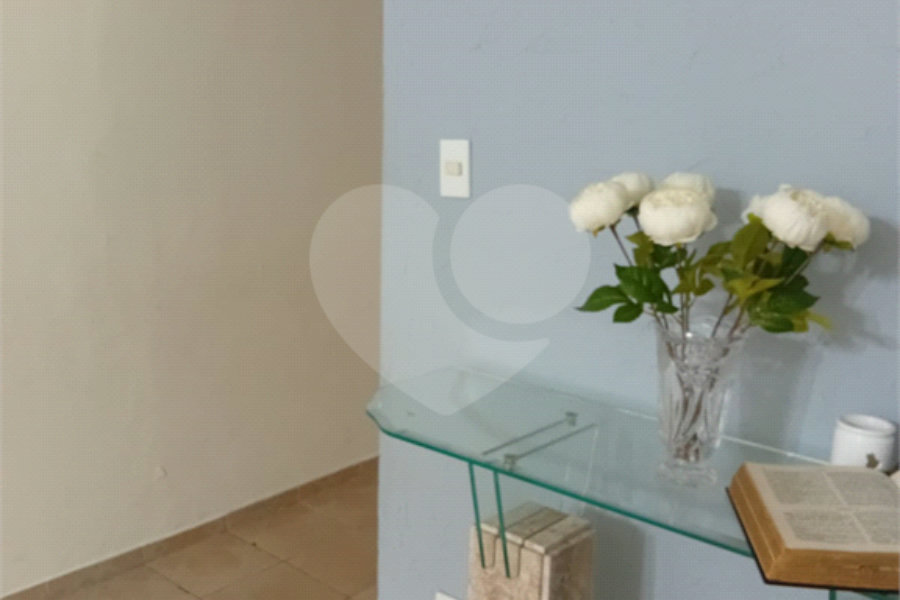Sobrado à venda com 3 quartos, sendo 1 suíte, em Tremembé, São Paulo, SP