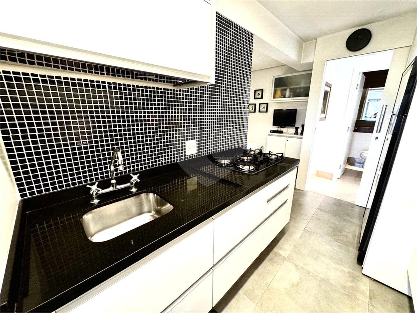 Apartamento à venda com 2 suítes em Parque do Morumbi, São Paulo, SP