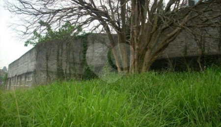 Casa Térrea à venda com 3 quartos em Horto, São Paulo, SP