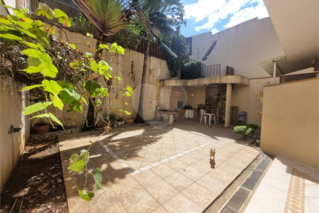 Sobrado à venda com 3 quartos, sendo 1 suíte,  em Vila Trujillo, Sorocaba, SP