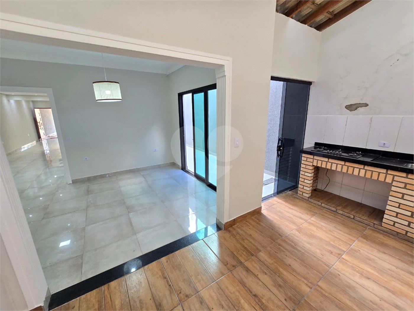 Casa à venda com 3 quartos, sendo 2 suítes, em Portal dos Pinheiros II, Itapetininga, SP