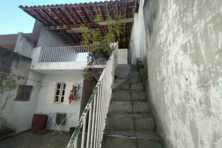 Sobrado à venda com 3 quartos em Chora Menino, São Paulo, SP